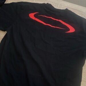 Complexcon staff shirt